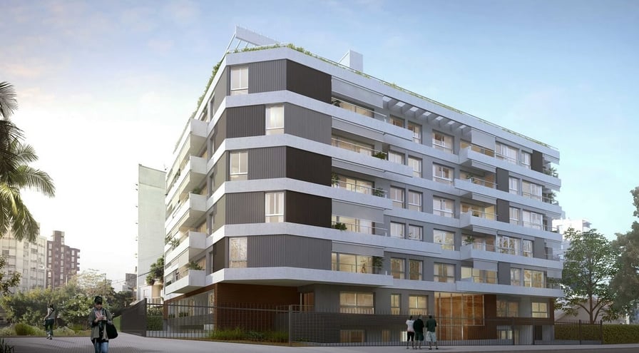 Frente de 01 Parque Batlle con ventanales es una esquina de la empresa constructora Nova